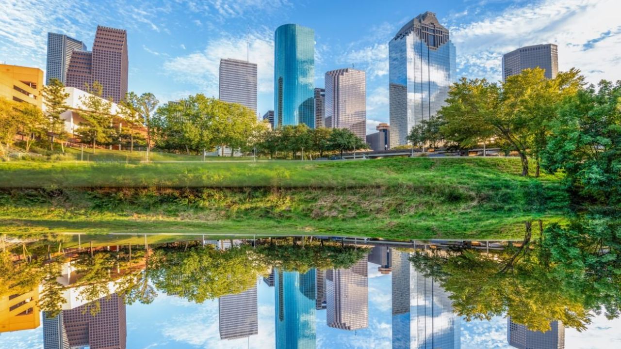 Vacancies Remain High, but “Flight to Quality” Spurs Leasing in Houston’s Office Market