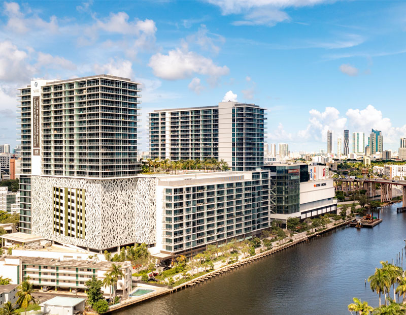 Aerial view of the River Landing development on the banks of the Miami River