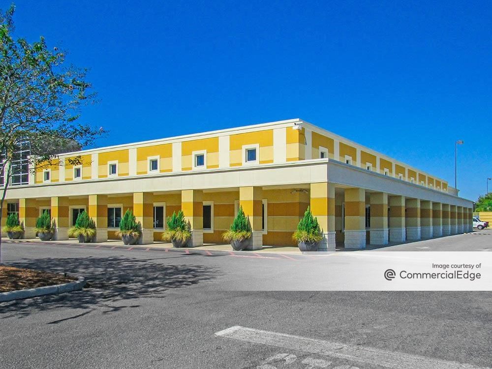 Bon Carre Business Center