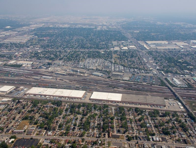 Hines has acquired a two-building, 1.1 million-square-foot industrial campus at 4700/4800 and 5000 Proviso Drive in the Chicago suburb of Melrose Park, Ill. 