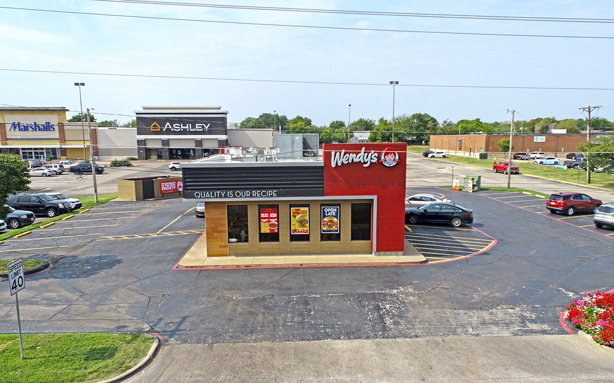 In April, the Boulder Group arranged the sale of a 2,594-square-foot Wendy’s in Greenville, Texas, to a cash buyer for nearly $1.3 million. The property has 17 years remaining on the lease and rents increase 10 percent every five years. Image courtesy of The Boulder Group