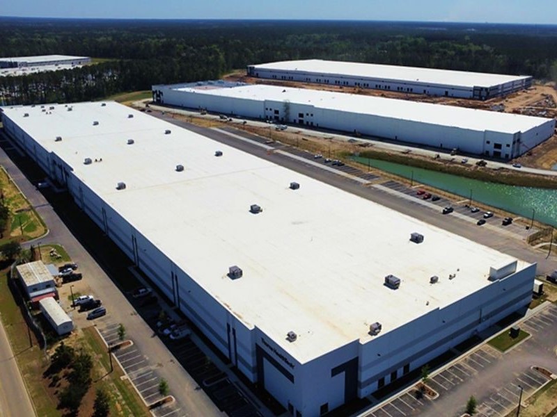 Omni Industrial Campus comprises three buildings totaling 1.3 million square feet