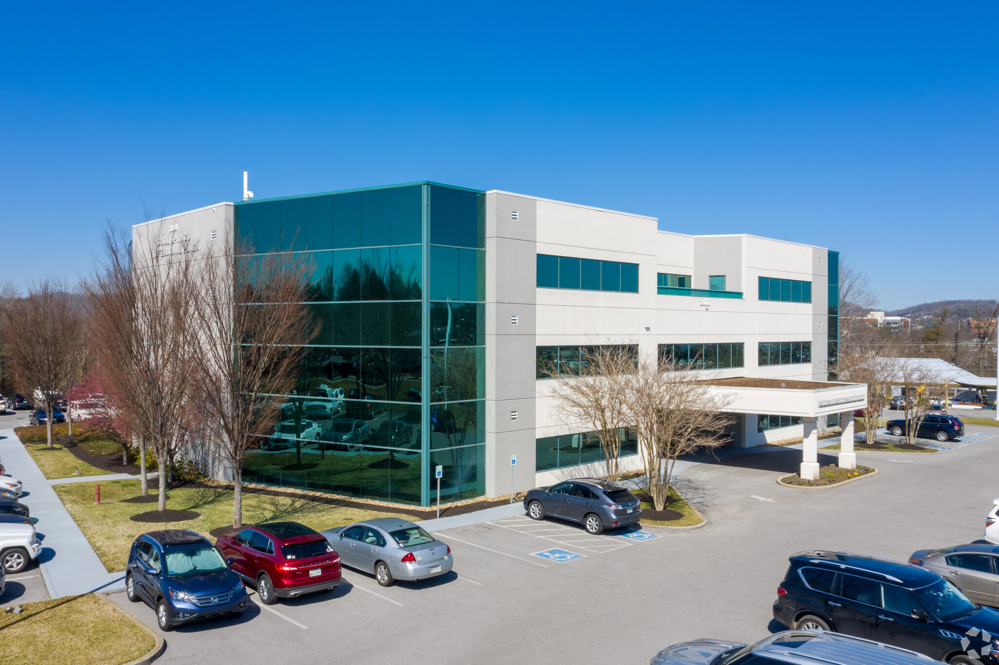 Aerial shot of the medical office building that TPG and Cypress West acquired in January. The asset is in Franklin, Tenn.