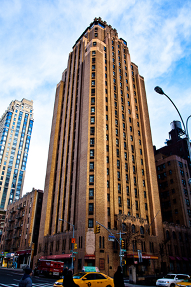Silverstein Team Buys Beekman Tower, Plans Renovation - Commercial ...