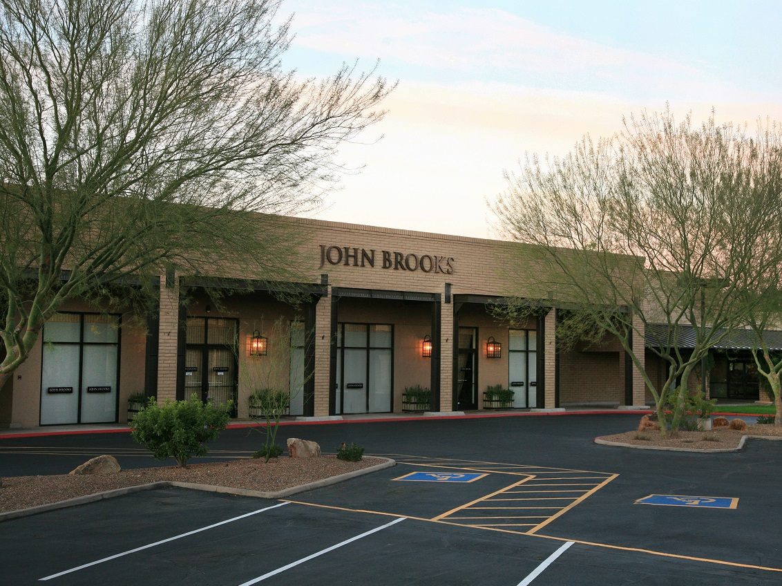 Scottsdale Showroom Property Changes Hands - Commercial Property Executive