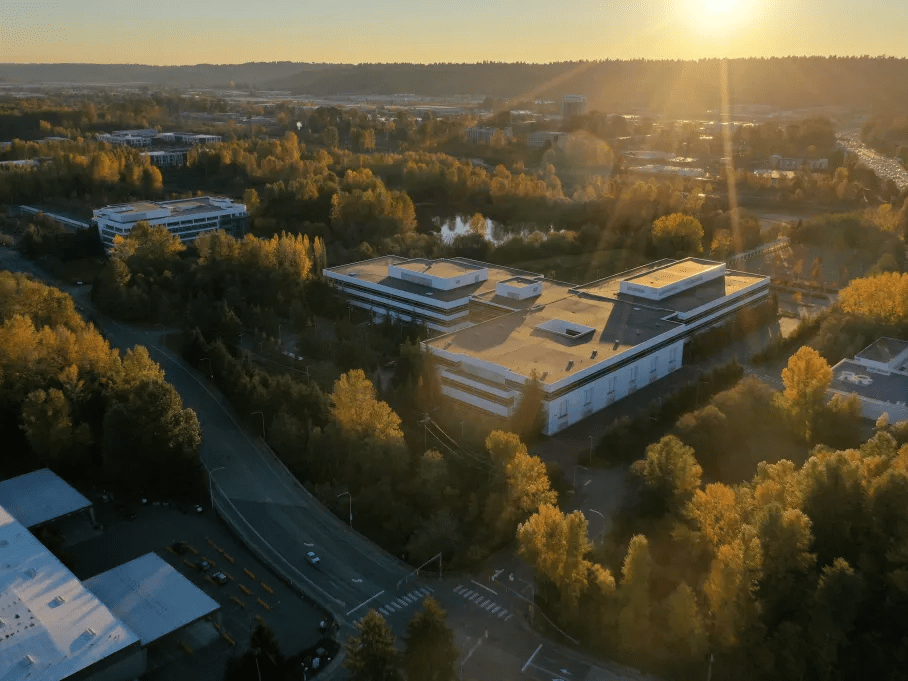 former Boeing Longacres 25-01 Building