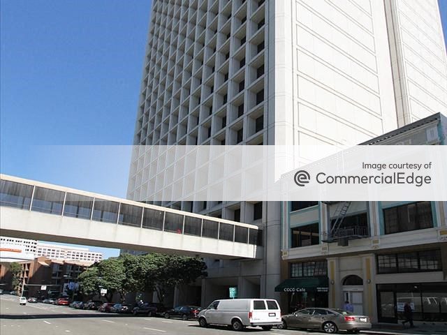 Exterior shot of 1950 Franklin St. in Oakland, Calif.