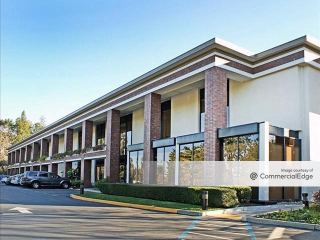 Exterior shot of one of the office buildings at 2882-2884 Sand Hill Road in Menlo Park, Calif.