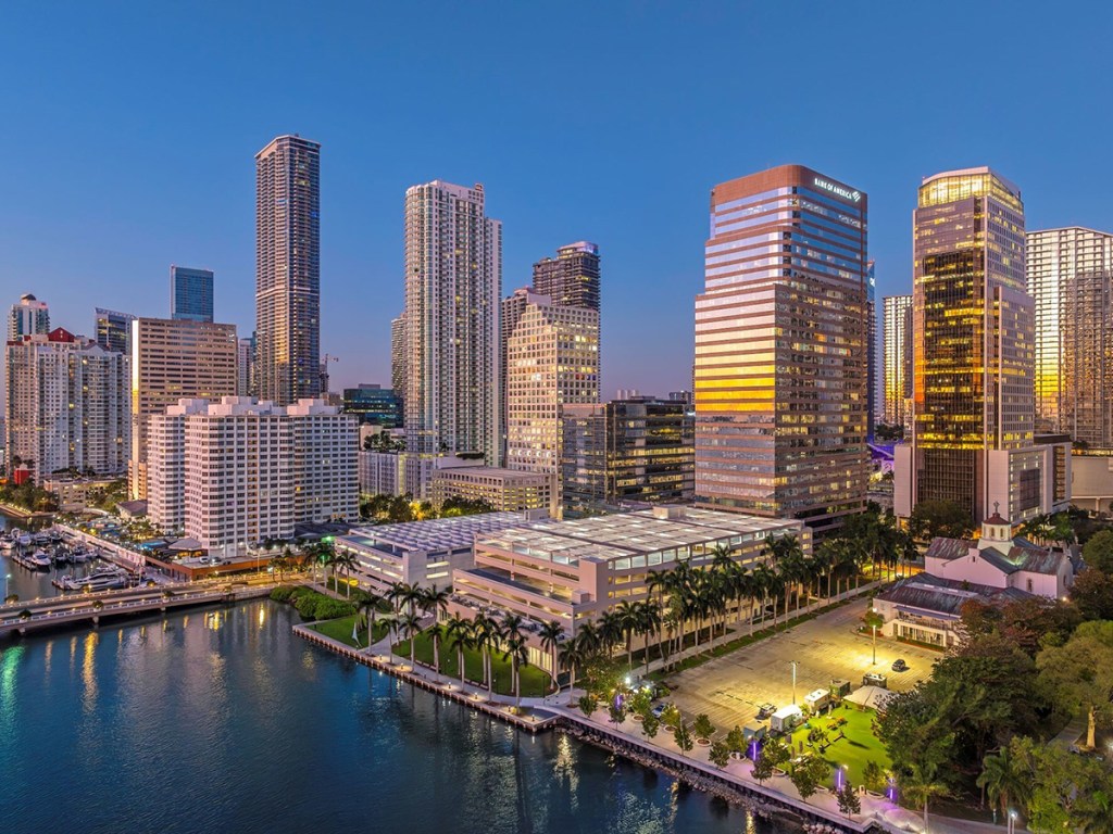 701 Brickell. Image courtesy of JLL Capital Market