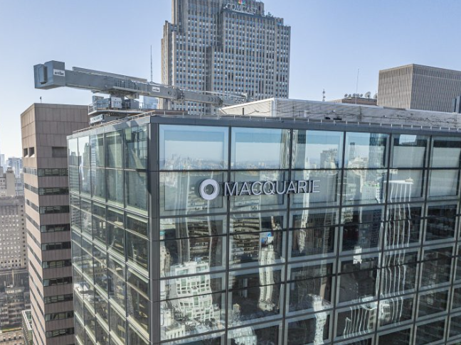 Exterior shot of 660 Fifth Avenue with the Macquarie logo