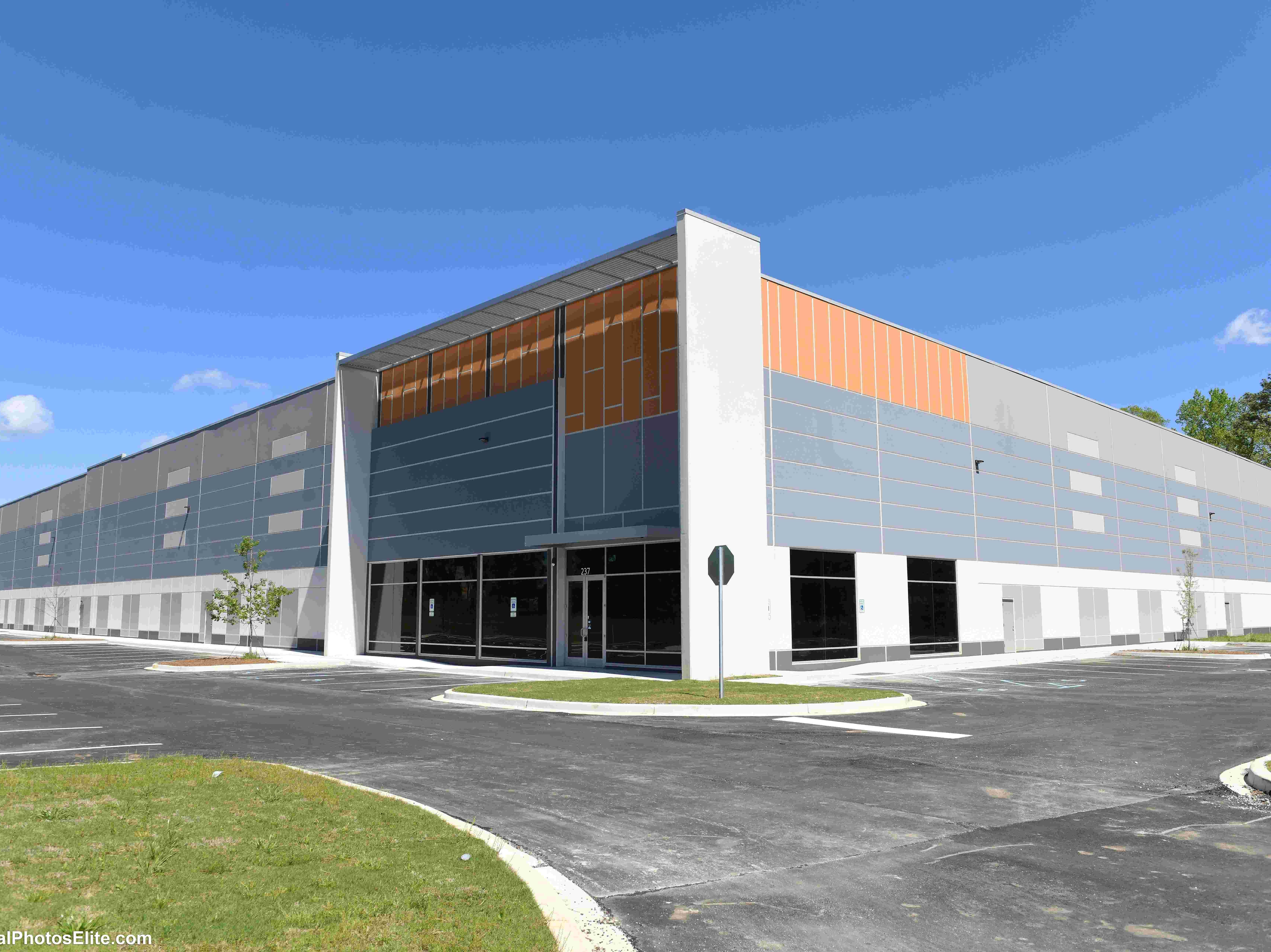 Exterior photo of Jedburg Logistics Center, a two-building industrial campus in Summerville, S.C.