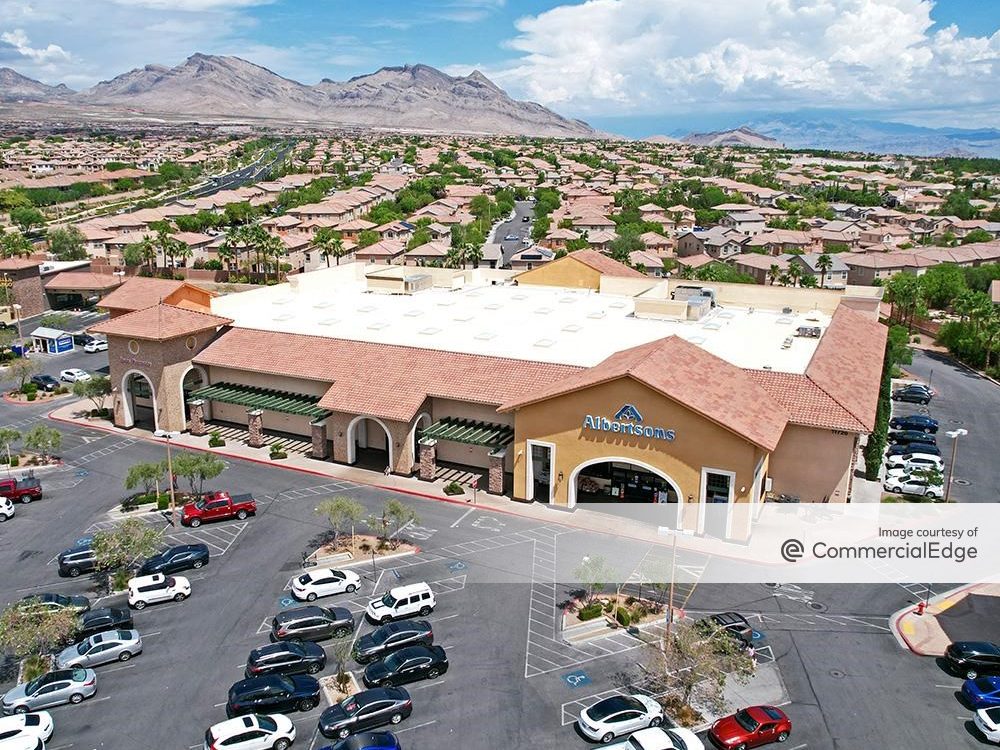 Aerial shot of Vista Commons, a 98,716-square-foot retail center in Las Vegas