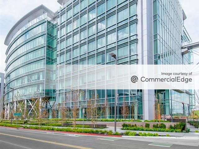 Exterior shot of Menlo Gateway in Menlo Park, Calif.