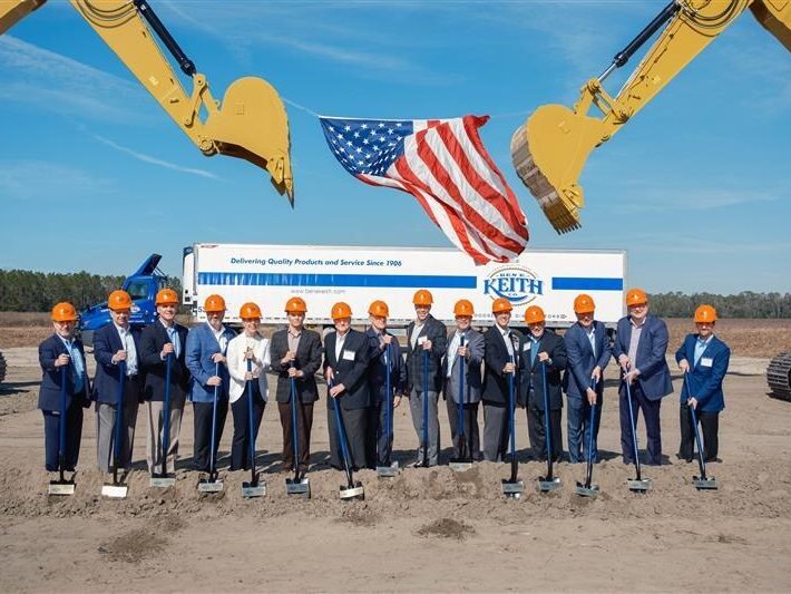 Photo of the ground breaking ceremony for Ben E. Keith Foods' upcpming distribution center in Alachua, Fla.