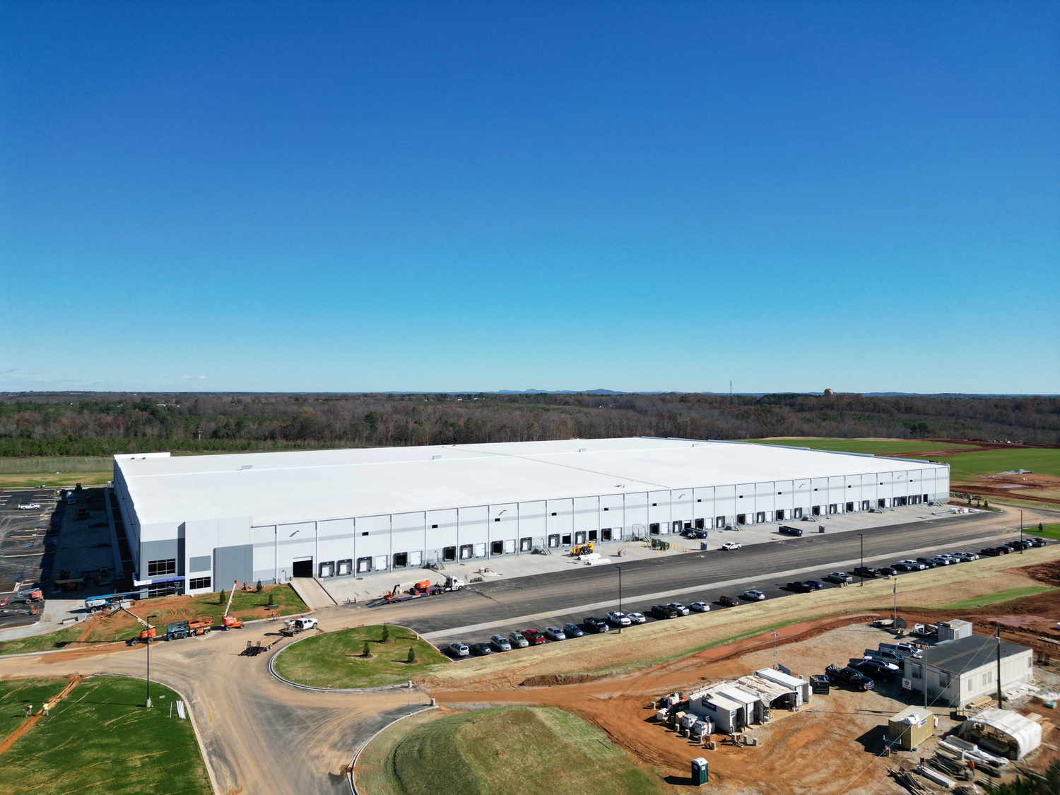 Aerial view of the first building completed in the 290-acre Cherokee Commerce Center 85 in Gaffney, S.C.