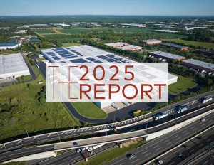 Aerial shot of a Link Logistics warehouse in Cranbury, N.J., that has solar panels installed on its roof (featured image)