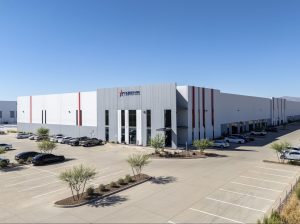 Exterior shot of Echo Park 303's Building A, an industrial facility in Glendale, Ariz.