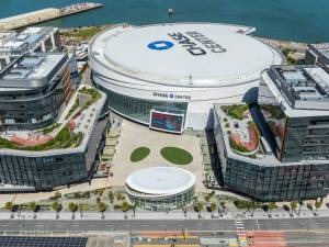 Aerial shot of Uber's headquarters in San Francisco, located next to Golden State Warriors' arena.