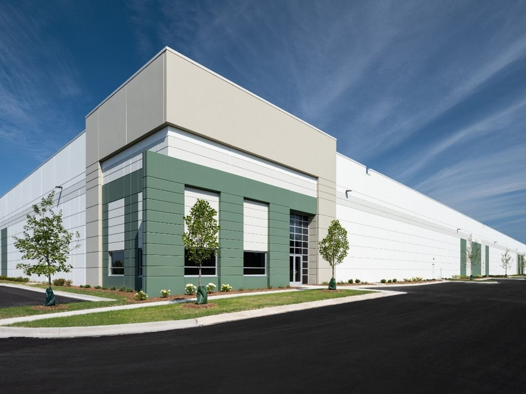 Exterior shot of the industrial property at 2431 Delany Road in Waukegan, Ill.